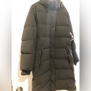 NWT DKNY WOMANS SIZE LARGE PUFFER JACKET